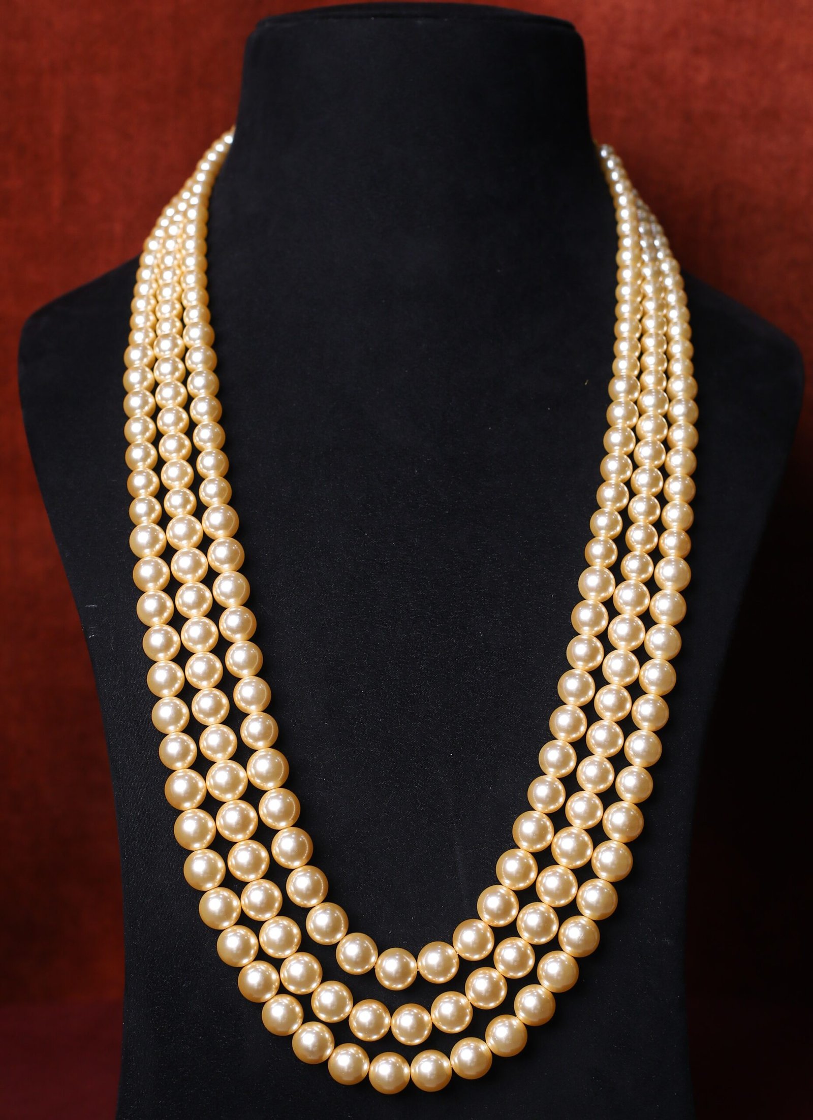 Swaroski Pearls Mala - M038