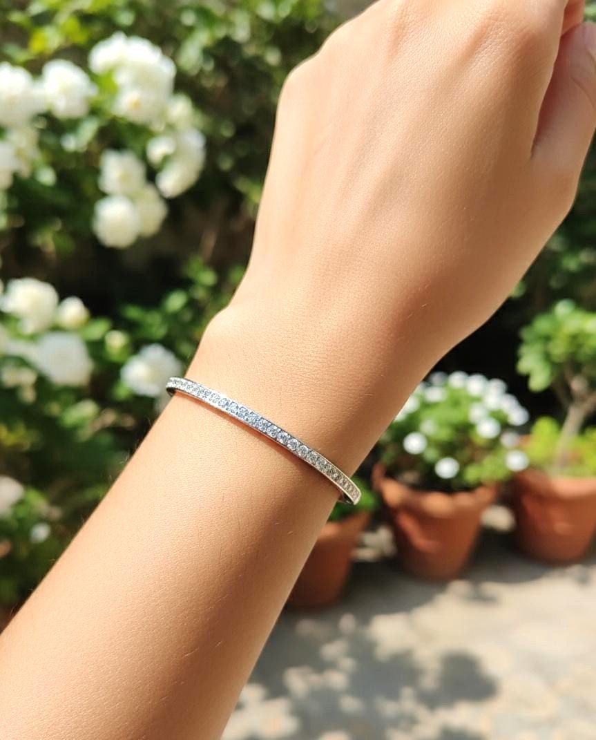 92.5 Silver Girls Bracelet M0410